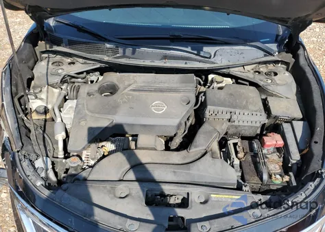 2015 Nissan Altima 2.5 из США, поврежденный, VIN 1N4AL3AP1FC416614